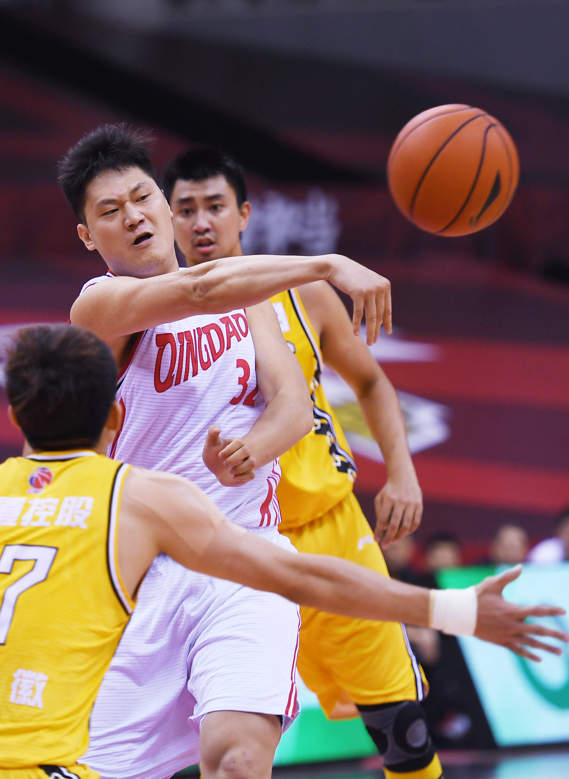 九游体育app-赛前中超焦点战，尼斯强势反弹，震撼外界，训练强度明显提升